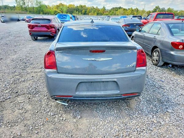 2019 CHRYSLER 300 300S — DIRR