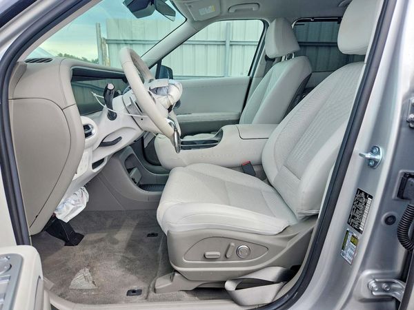 2026 HYUNDAI PALISADE SEL — DENT