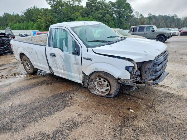 2017 FORD F150 Regular Cab — Passenger 3/4