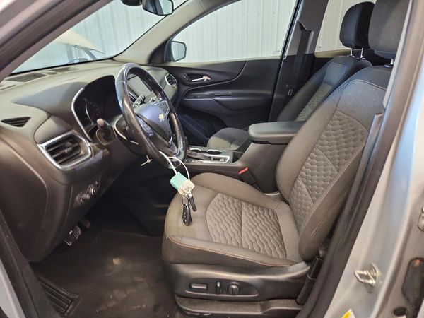 2021 CHEVROLET EQUINOX LT (2FL) — DENT