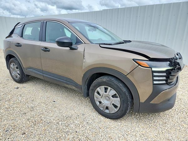 2025 NISSAN KICKS S — Passenger 3/4