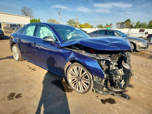 2017 AUDI A4 quattro Premium Plus — Passenger 3/4