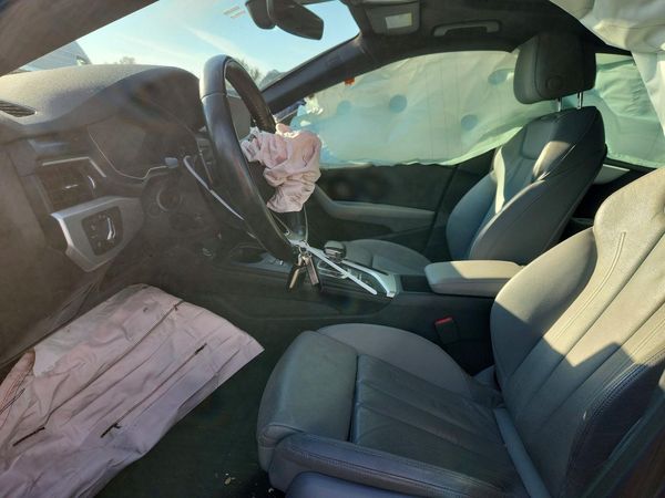2017 AUDI A4 quattro Premium Plus — DENT