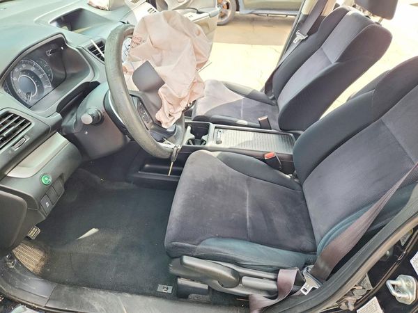 2013 HONDA CRV LX — DENT