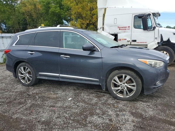 2013 INFINITI JX35 — Passenger 3/4