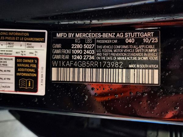 2024 MERCEDES-BENZ C C300 — VINS