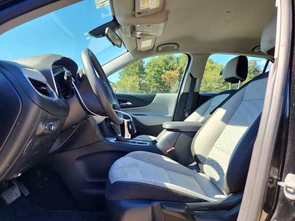 2019 CHEVROLET EQUINOX LS — DENT