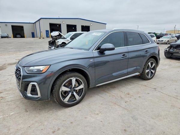 2022 AUDI Q5 — DSFA — Front 3/4
