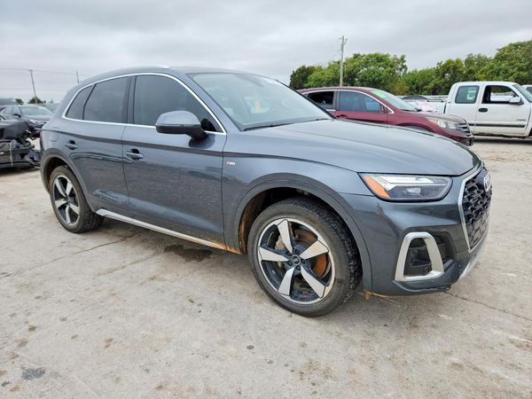 2022 AUDI Q5 — Passenger 3/4