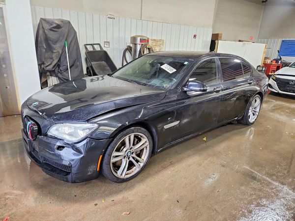 2013 BMW 750 — DSFA — Front 3/4