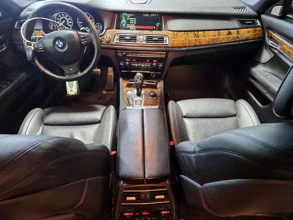 2013 BMW 750 — CKPT