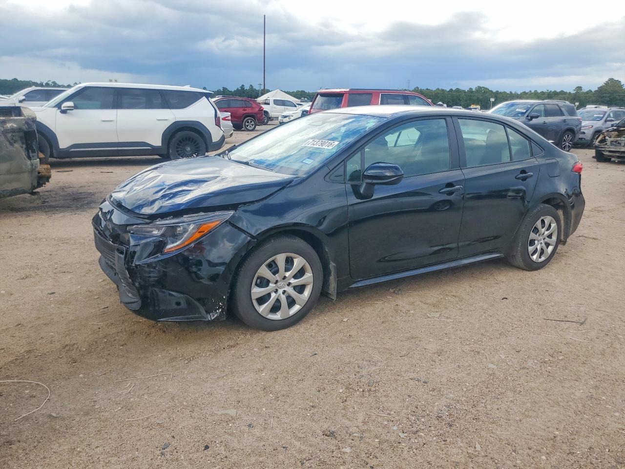 2026 TOYOTA COROLLA — Front 3/4