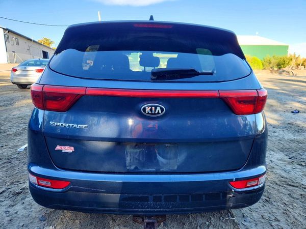 2017 KIA SPORTAGE LX — DIRR