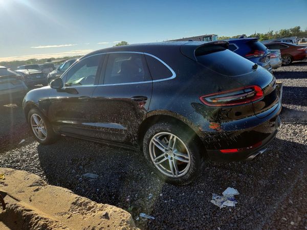 2016 PORSCHE MACAN — DSRA
