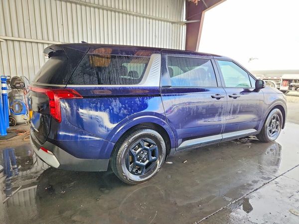 2026 KIA CARNIVAL LX, LXS — PSRA