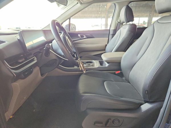 2026 KIA CARNIVAL LX, LXS — DENT
