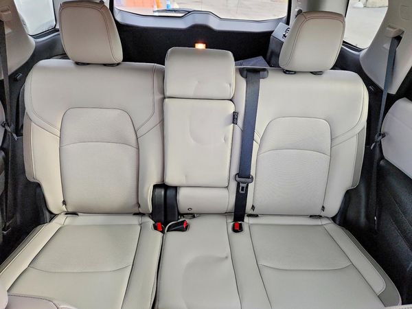 2026 NISSAN PATHFINDER SL — SUVN