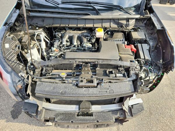 2026 NISSAN PATHFINDER SL — Engine bay