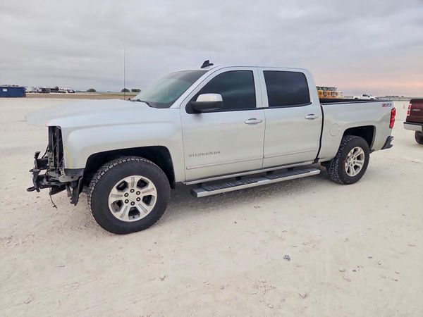 2017 CHEVROLET SILVERADO — DSFA — Front 3/4