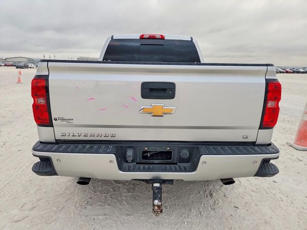 2017 CHEVROLET SILVERADO LT — DIRR