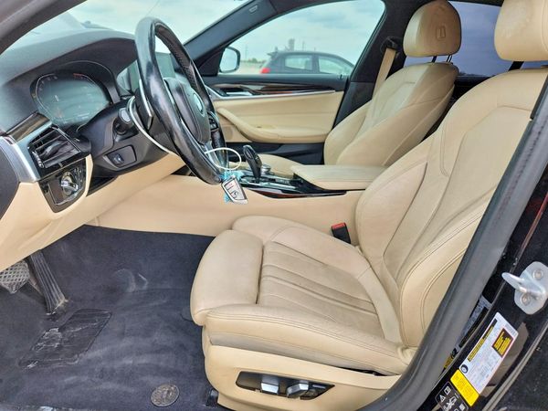 2020 BMW 530 xDrive — DENT