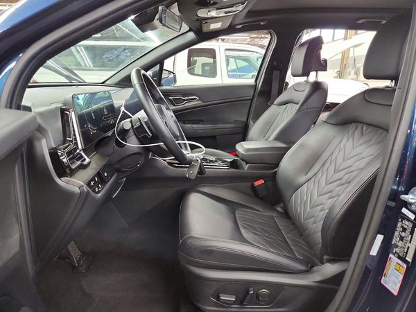 2025 KIA SPORTAGE X-Line — DENT