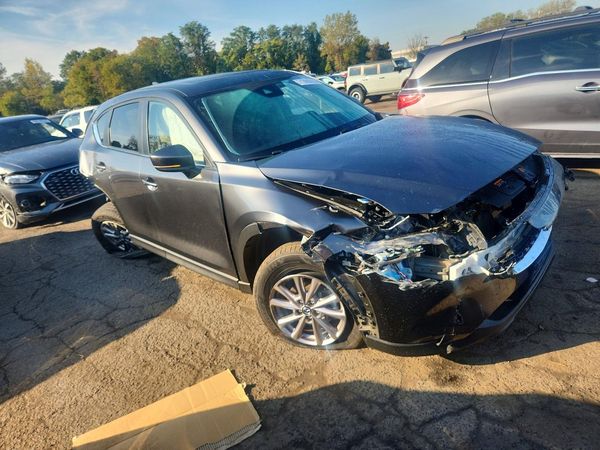 2023 MAZDA CX-5 Preferred Package — Passenger 3/4