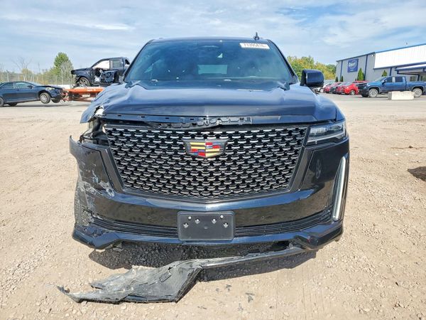 2024 CADILLAC ESCALADE Luxury — DIRF