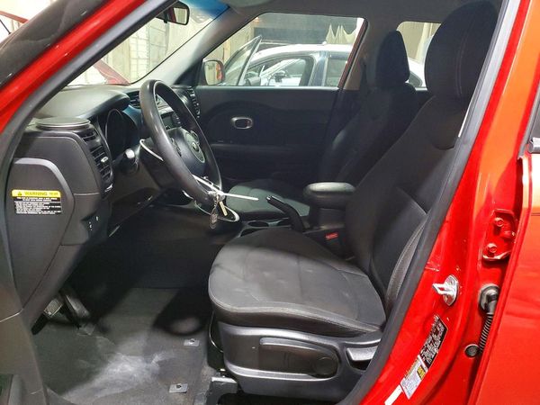 2019 KIA SOUL Base — DENT