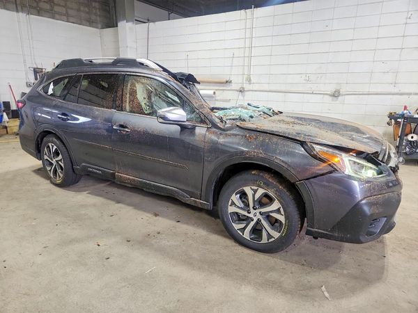 2022 SUBARU OUTBACK Touring — Passenger 3/4