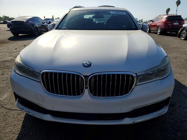 2016 BMW 750 xDrive — DIRF