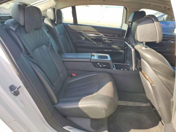 2016 BMW 750 xDrive — PSRS