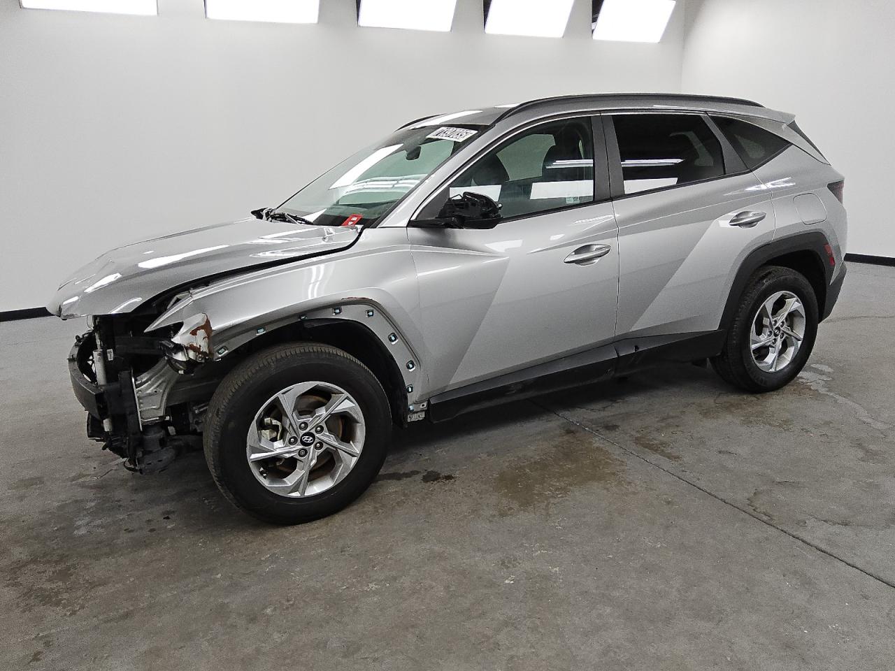 2024 HYUNDAI TUCSON SEL — Front 3/4
