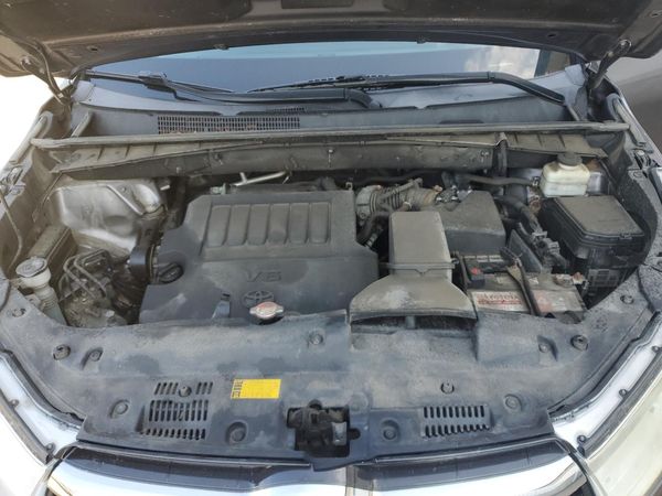 2016 TOYOTA HIGHLANDER Base/Hybrid