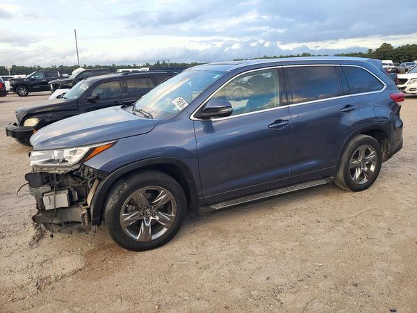 2018 TOYOTA HIGHLANDER Ltd/Ltd Platinum — Front 3/4