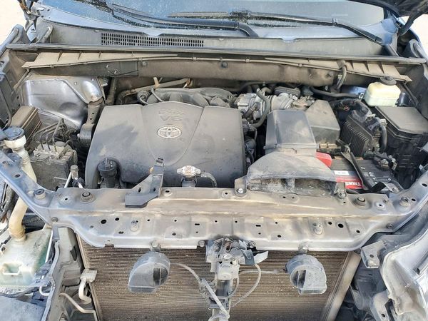 2018 TOYOTA HIGHLANDER Ltd/Ltd Platinum — Engine bay