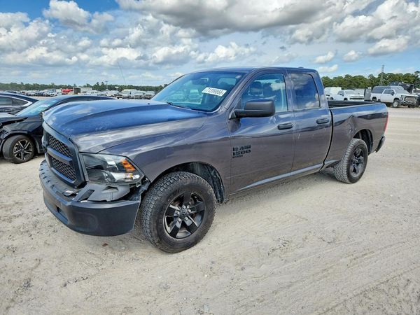 2022 RAM 1500 CLASSIC — DSFA — Front 3/4