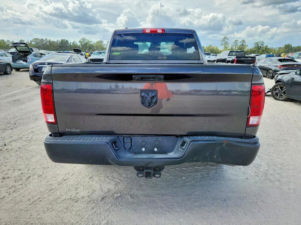 2022 RAM 1500 CLASSIC Tradesman — DIRR