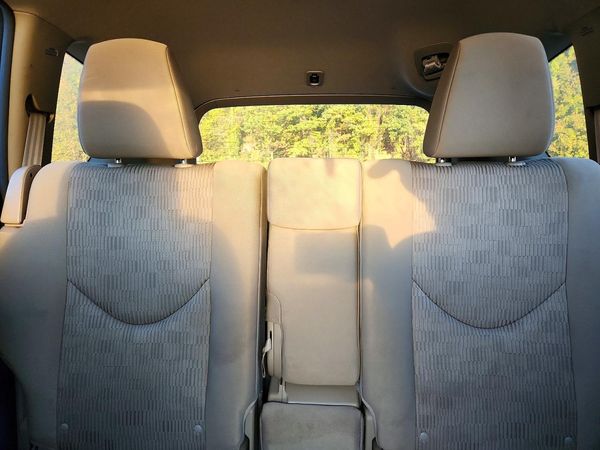 2012 TOYOTA RAV4 Standard — SUVN
