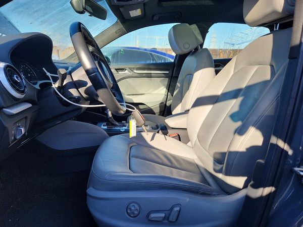 2017 AUDI A3 quattro Premium — DENT