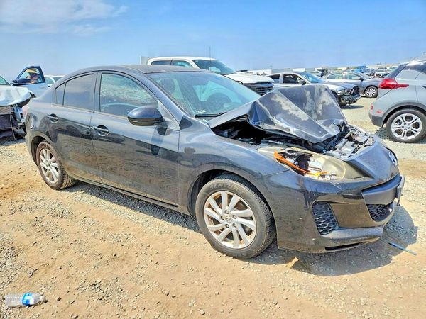 2012 MAZDA 3 — Passenger 3/4