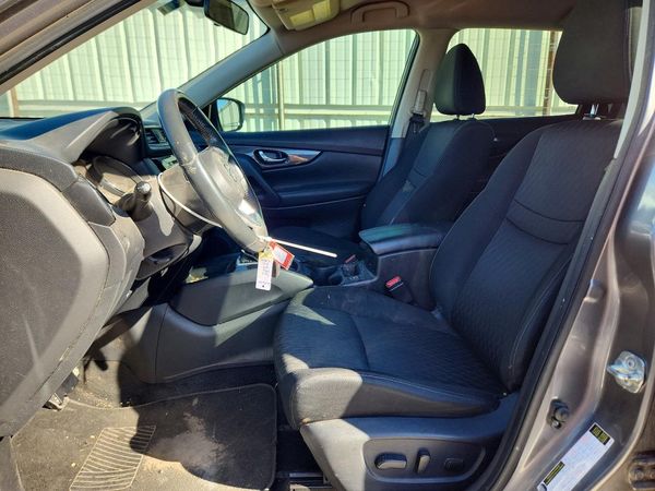 2018 NISSAN ROGUE — DENT