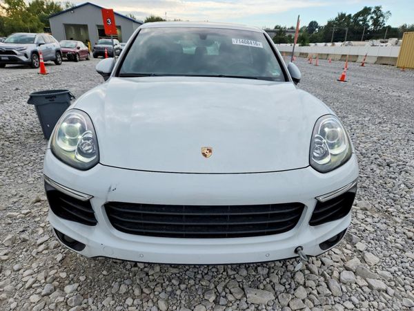 2016 PORSCHE CAYENNE — DIRF