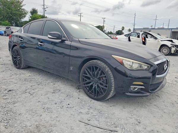 2017 INFINITI Q50 — Passenger 3/4