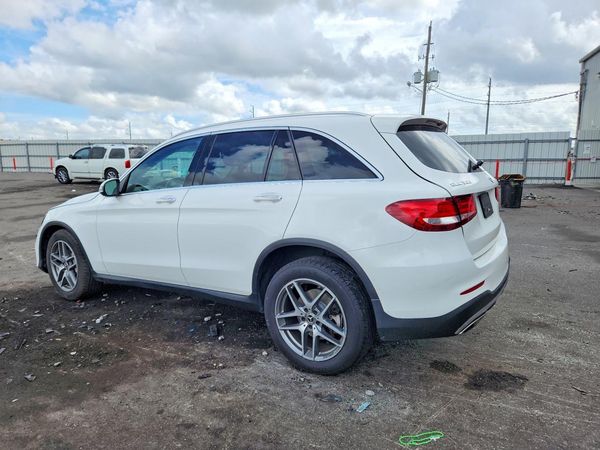 2017 MERCEDES-BENZ GLC-CLASS GLC300 — DSRA