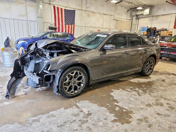 2015 CHRYSLER 300 — DSFA — Front 3/4