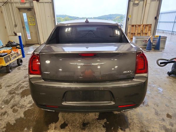 2015 CHRYSLER 300 300S — DIRR
