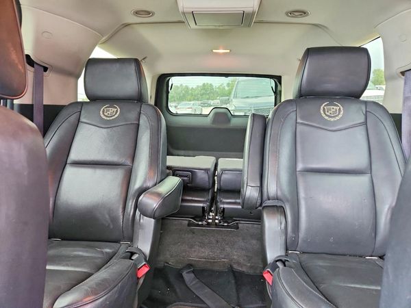 2013 CADILLAC ESCALADE ESV Platinum — SUVN