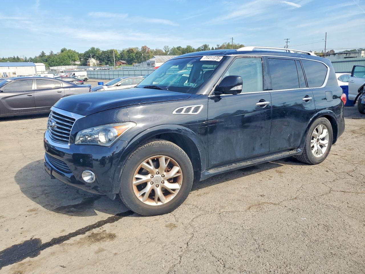 2012 INFINITI QX56 — Front 3/4