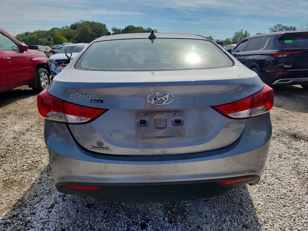 2013 HYUNDAI ELANTRA — DIRR